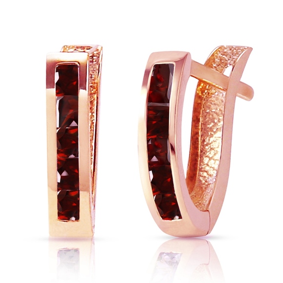 14K. SOLID GOLD OVAL HUGGIE EARRING WITH GARNETS - Picture 3 of 4